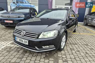 Седан Volkswagen Passat 2011 в Івано-Франківську