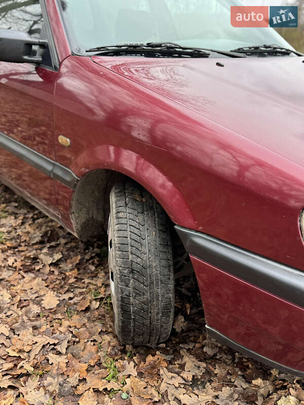 Универсал Volkswagen Passat 1994 в Заречном