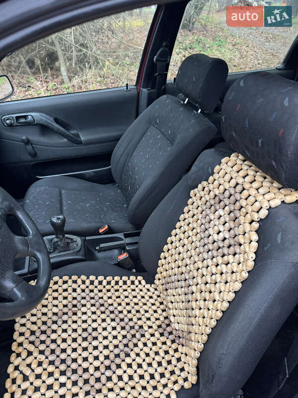 Универсал Volkswagen Passat 1994 в Заречном