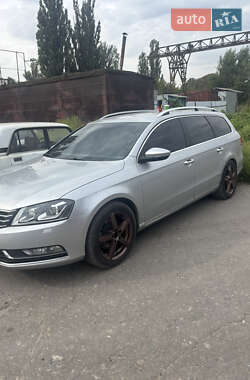 Универсал Volkswagen Passat 2011 в Полтаве