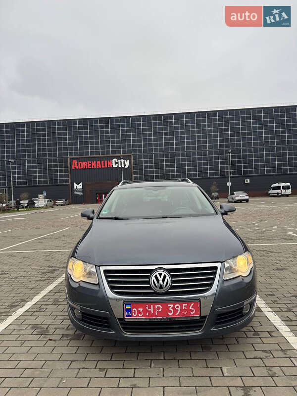 Универсал Volkswagen Passat 2008 в Луцке