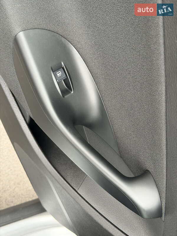 Седан Volkswagen Passat 2009 в Виннице