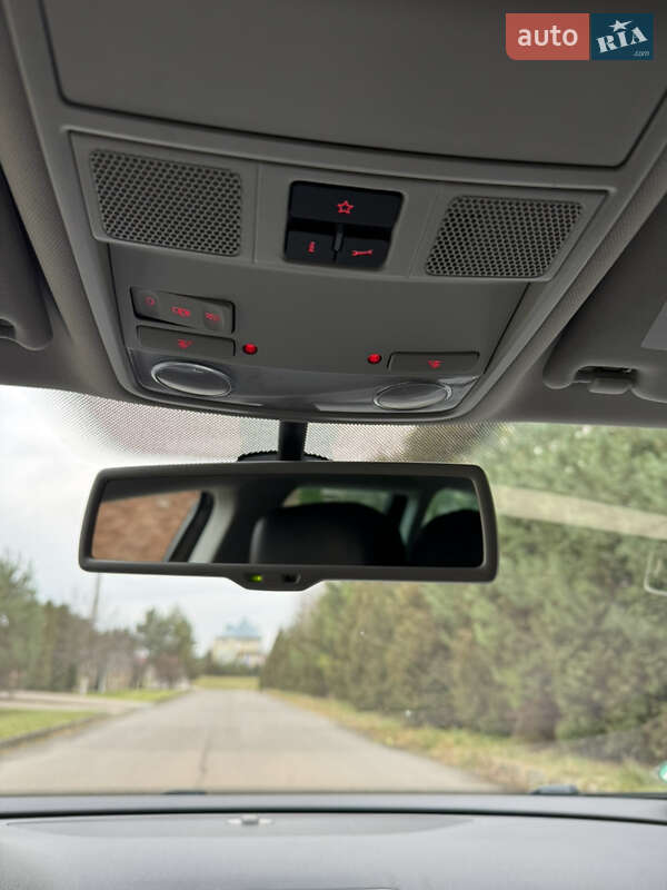 Універсал Volkswagen Passat 2012 в Рівному