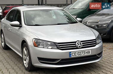 Седан Volkswagen Passat 2012 в Чернівцях