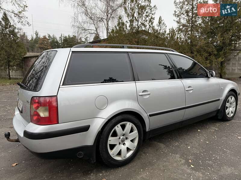 Универсал Volkswagen Passat 2001 в Ахтырке
