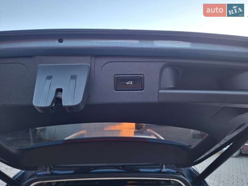 Универсал Volkswagen Passat 2016 в Черновцах