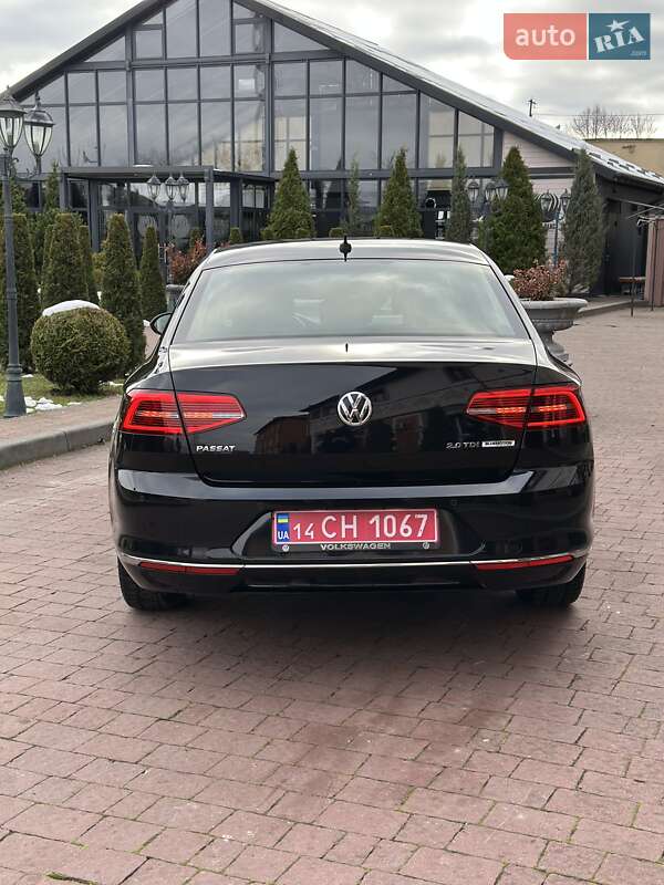 Седан Volkswagen Passat 2016 в Стрые
