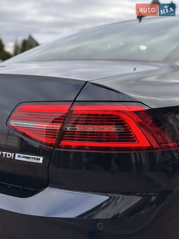 Седан Volkswagen Passat 2016 в Стрые