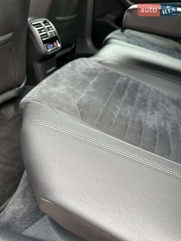 Седан Volkswagen Passat 2016 в Стрые