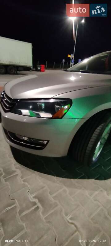 Седан Volkswagen Passat 2012 в Вишневом