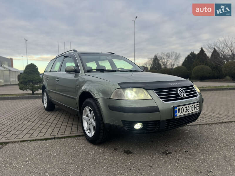 Универсал Volkswagen Passat 2001 в Виноградове