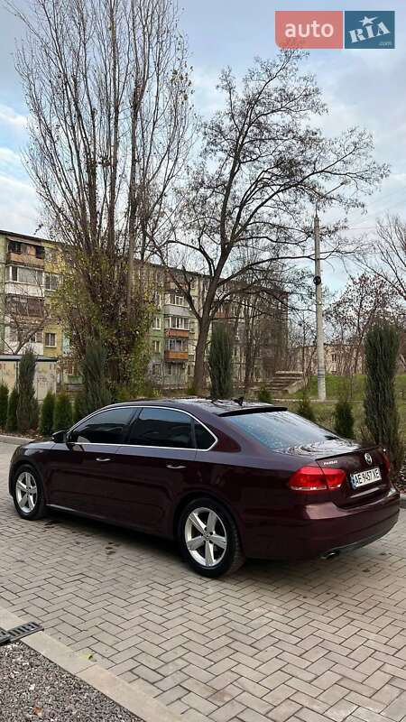 Седан Volkswagen Passat 2014 в Кривом Роге