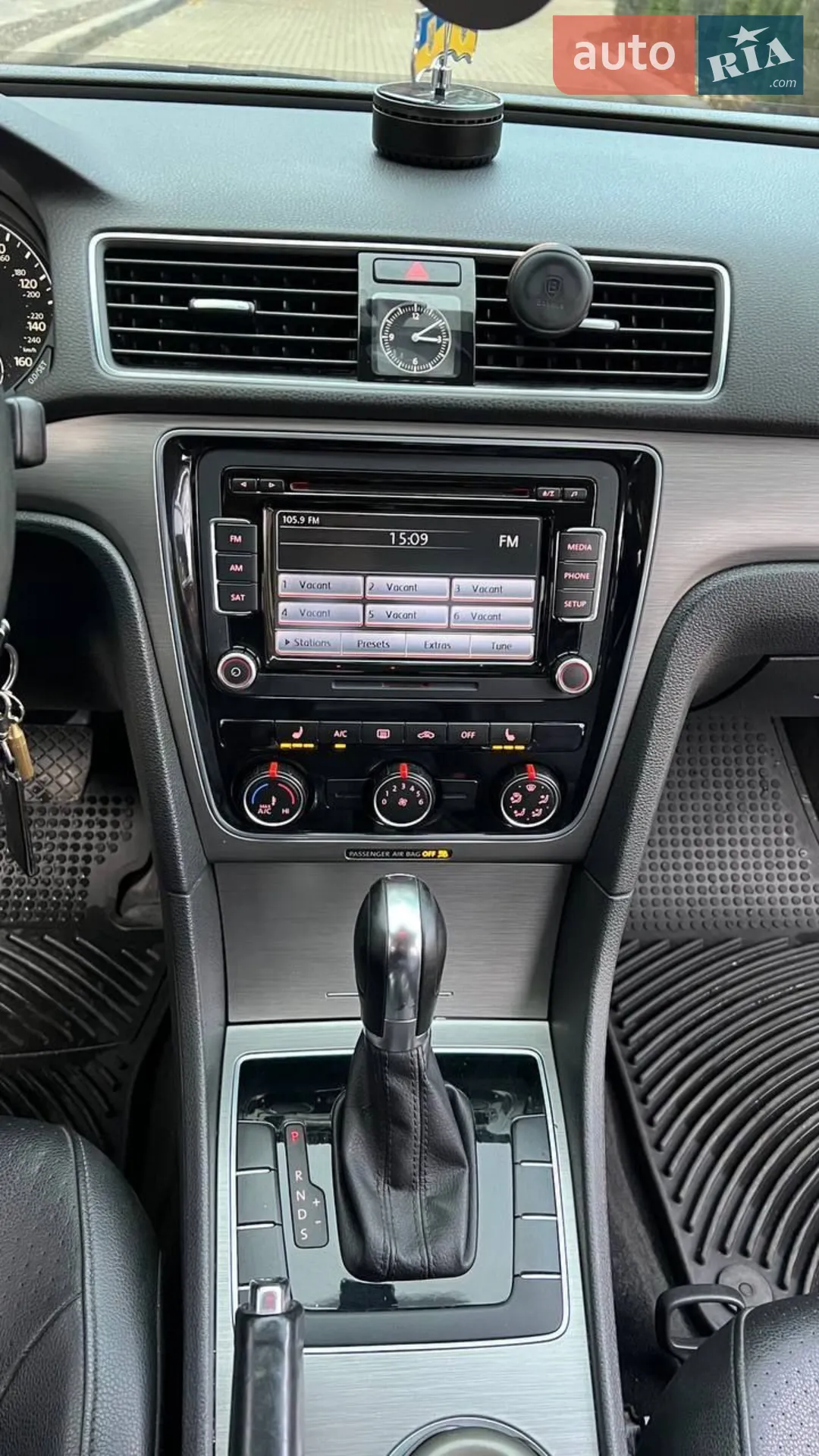 2014 Volkswagen Passat - мініатюра 26