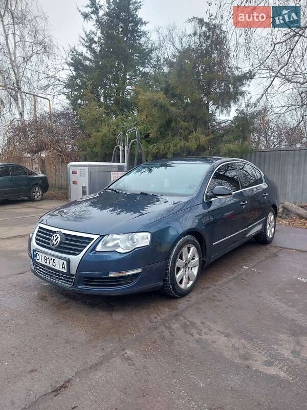 Седан Volkswagen Passat 2005 в Слов'янську