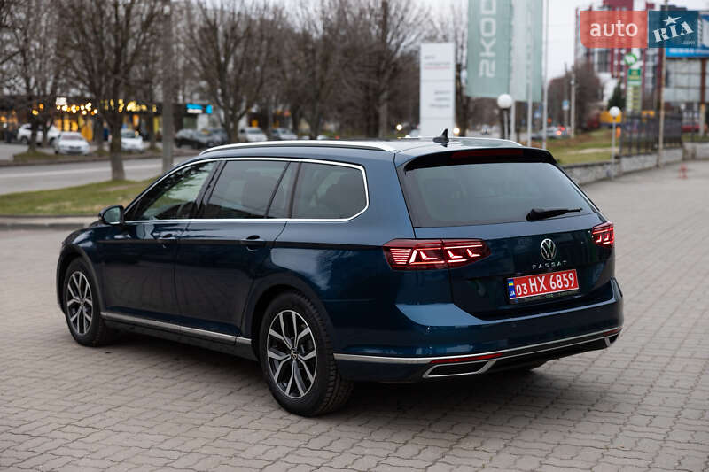 Универсал Volkswagen Passat 2021 в Луцке