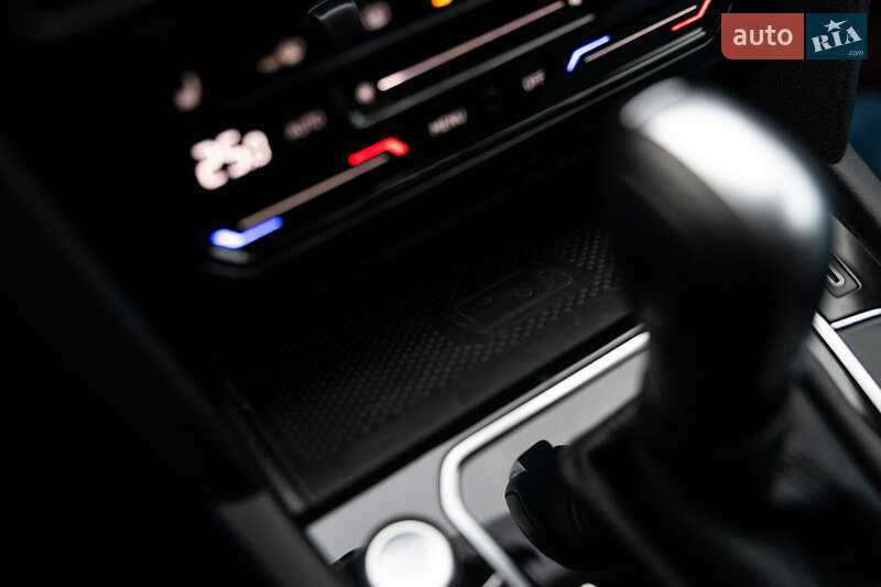 Универсал Volkswagen Passat 2021 в Луцке