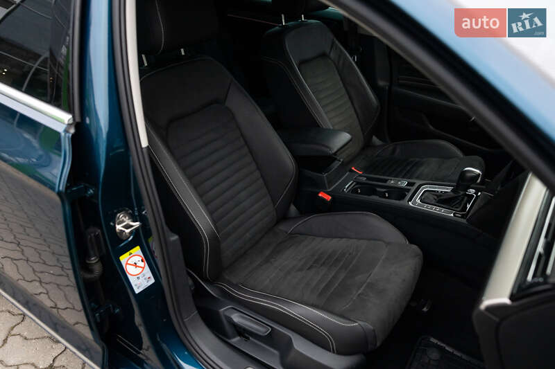 Универсал Volkswagen Passat 2021 в Луцке