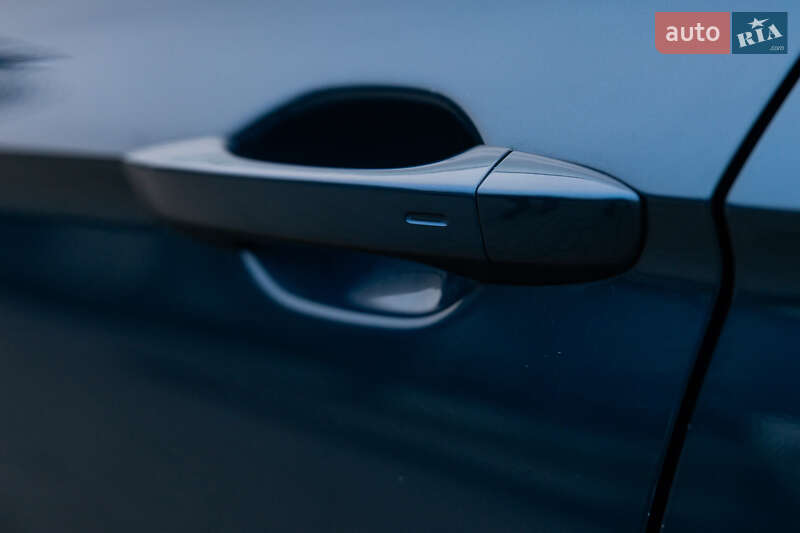 Универсал Volkswagen Passat 2021 в Луцке