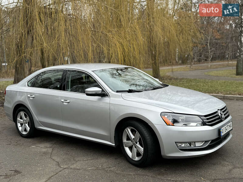 Седан Volkswagen Passat 2015 в Киеве