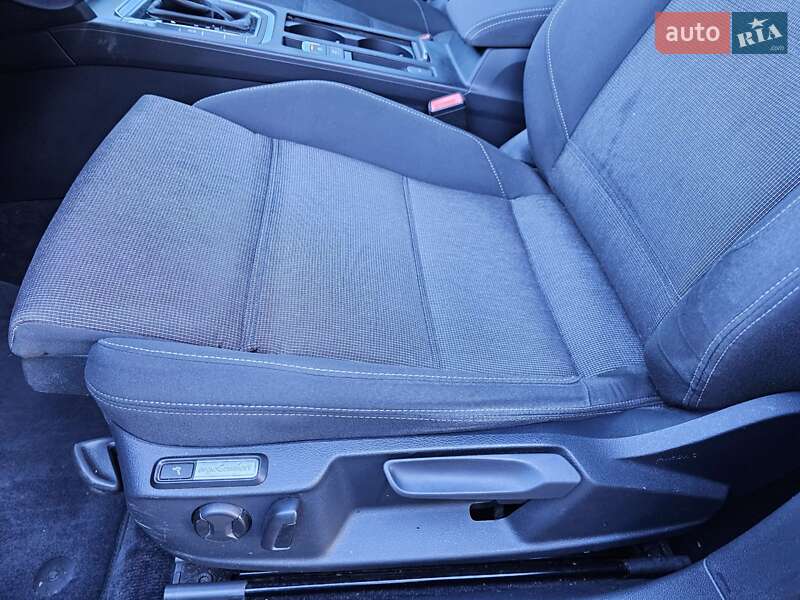 Універсал Volkswagen Passat 2017 в Калуші фото 18 Універсал Volkswagen Passat 2017 в Калуші