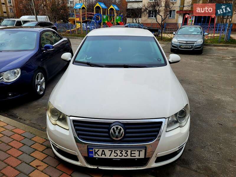 Седан Volkswagen Passat 2007 в Вишневому