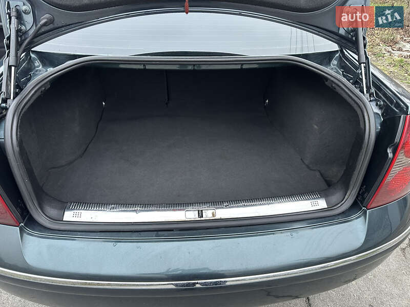 Седан Volkswagen Passat 2004 в Брусилове