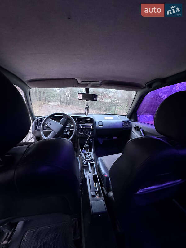 Седан Volkswagen Passat 1990 в Буске фото 5 Седан Volkswagen Passat 1990 в Буске