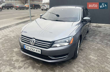 Седан Volkswagen Passat 2013 в Киеве