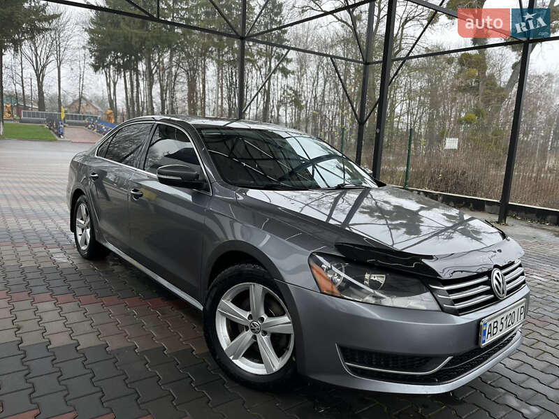 Седан Volkswagen Passat 2012 в Виннице