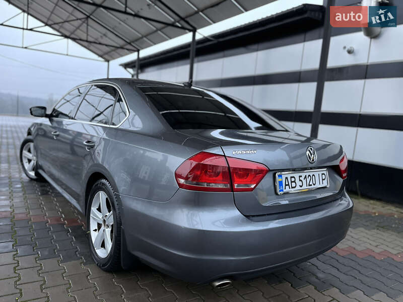 Седан Volkswagen Passat 2012 в Виннице