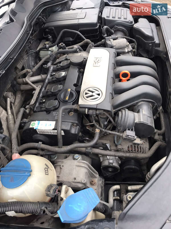 Седан Volkswagen Passat 2006 в Краснограде