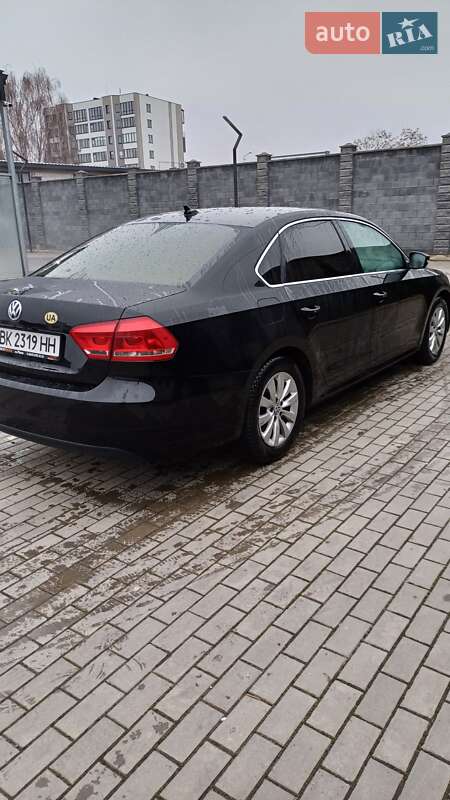 Седан Volkswagen Passat 2014 в Березному
