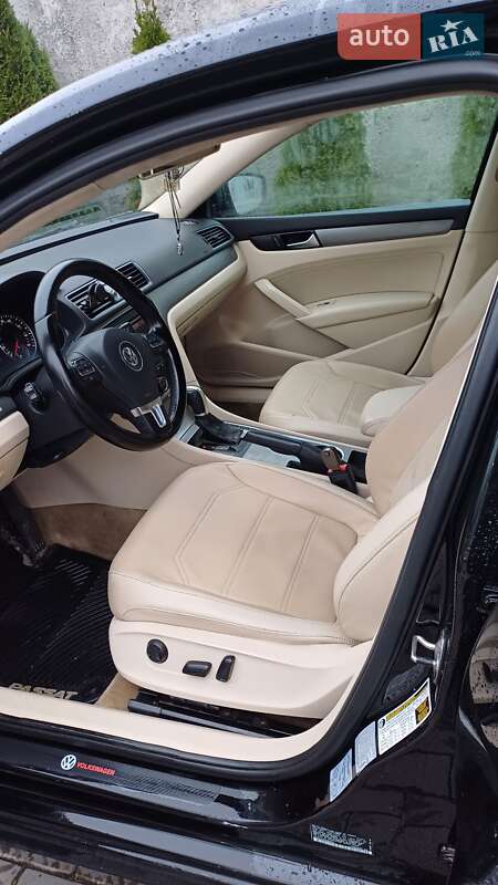 Седан Volkswagen Passat 2014 в Березному