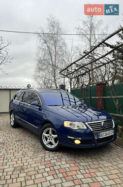 Универсал Volkswagen Passat 2005 в Ивано-Франковске