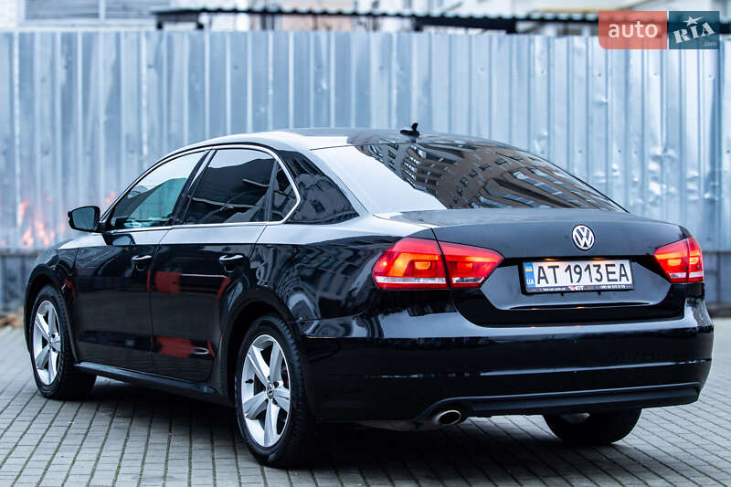 Седан Volkswagen Passat 2013 в Львові