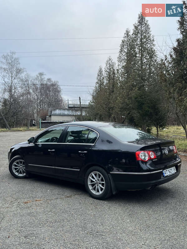 Седан Volkswagen Passat 2005 в Рожнятові