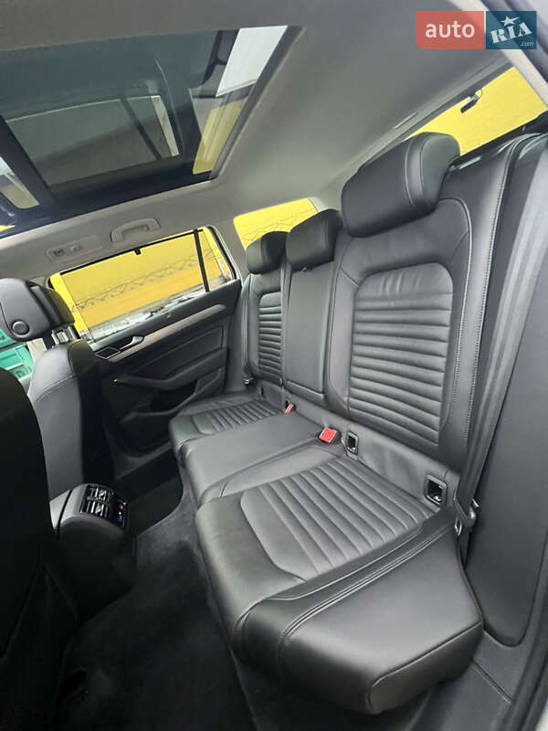 Универсал Volkswagen Passat 2016 в Луцке фото 41 Универсал Volkswagen Passat 2016 в Луцке