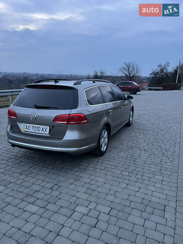 Универсал Volkswagen Passat 2012 в Мукачево фото 8 Универсал Volkswagen Passat 2012 в Мукачево