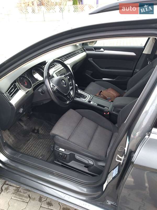 Универсал Volkswagen Passat 2015 в Черновцах фото 13 Универсал Volkswagen Passat 2015 в Черновцах
