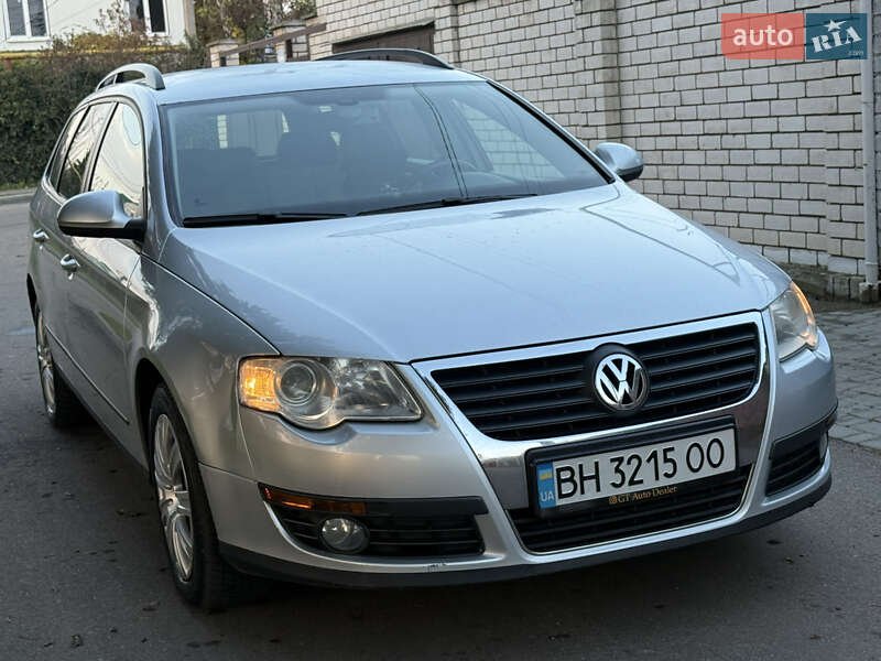 Универсал Volkswagen Passat 2009 в Одессе