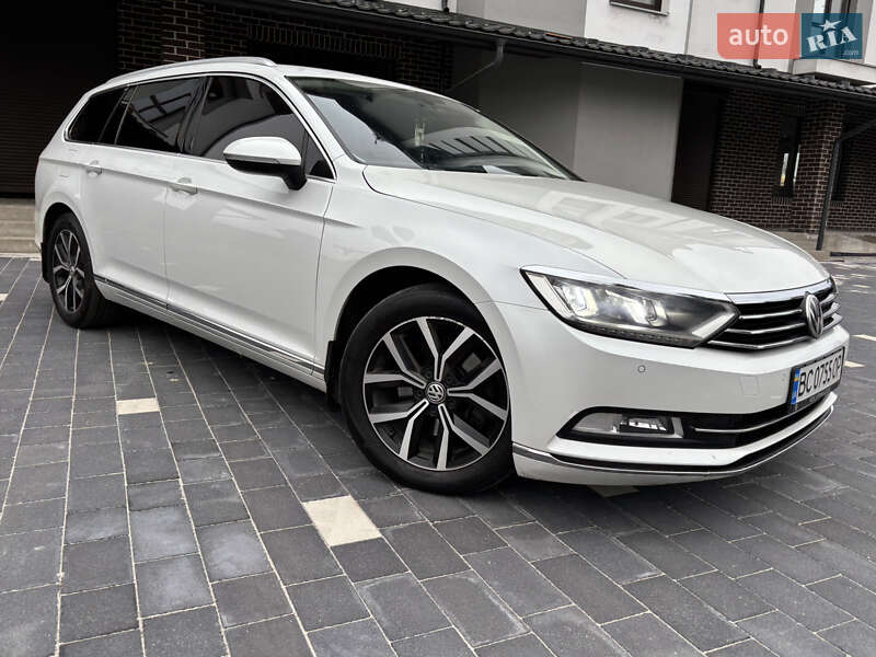 Универсал Volkswagen Passat 2018 в Львове