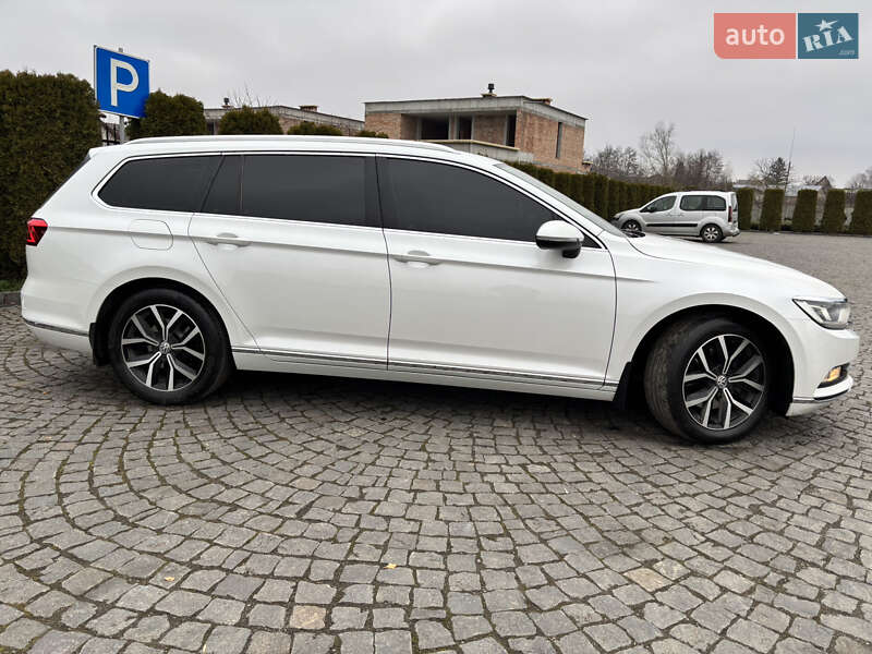 Универсал Volkswagen Passat 2018 в Львове