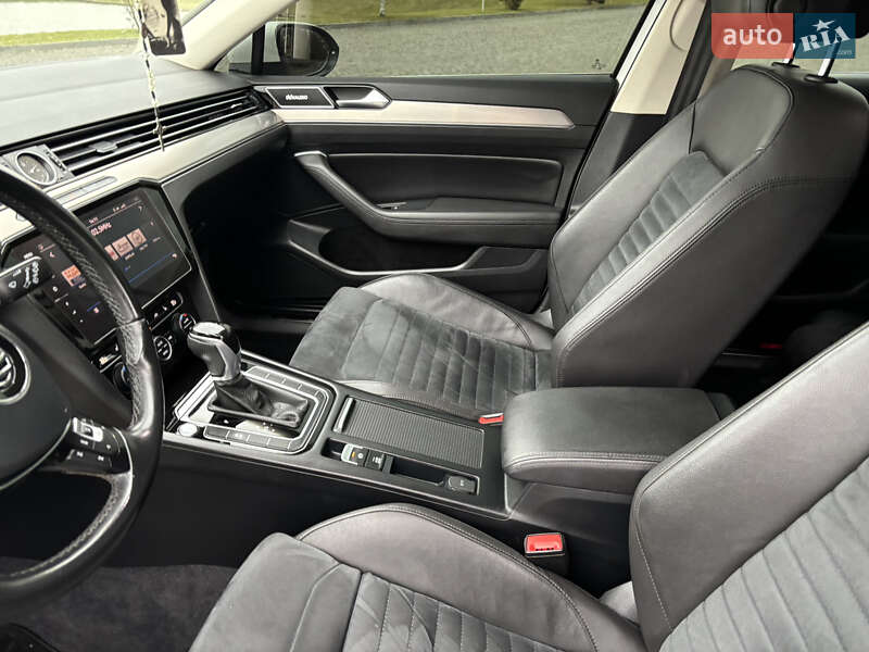 Универсал Volkswagen Passat 2018 в Львове