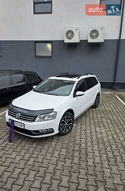 Универсал Volkswagen Passat 2011 в Хмельницком