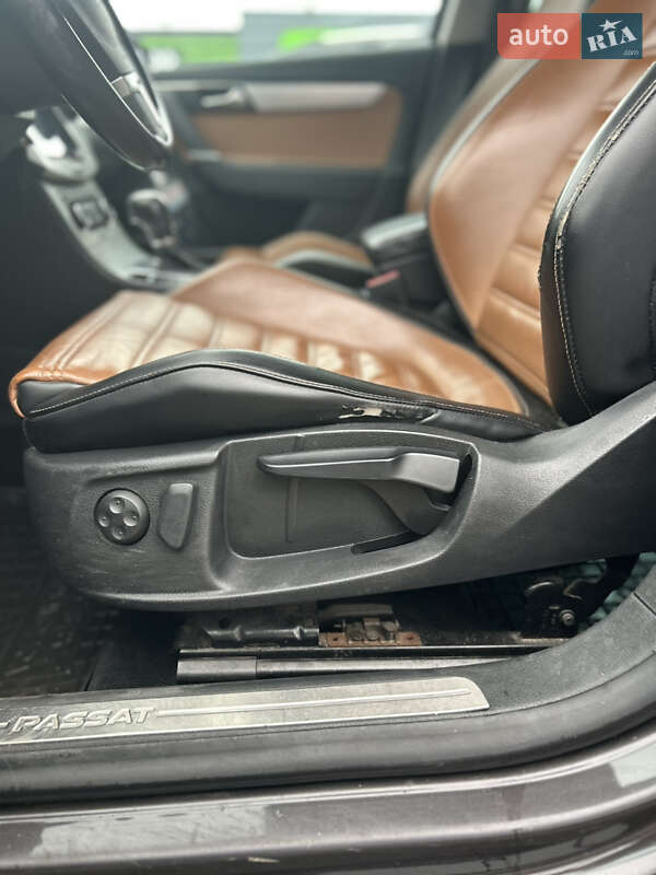 Универсал Volkswagen Passat 2011 в Хотове