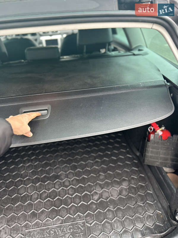 Универсал Volkswagen Passat 2011 в Хотове