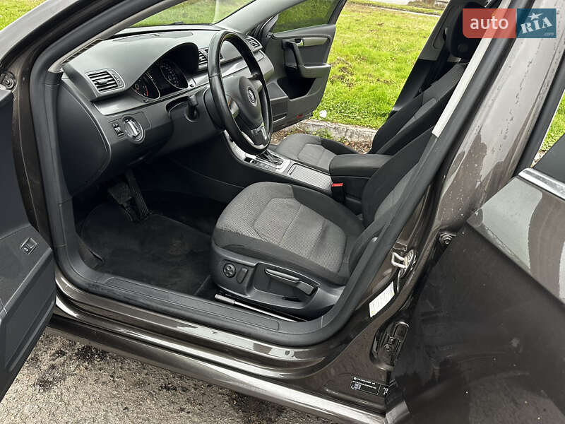Седан Volkswagen Passat 2012 в Киеве фото 13 Седан Volkswagen Passat 2012 в Киеве