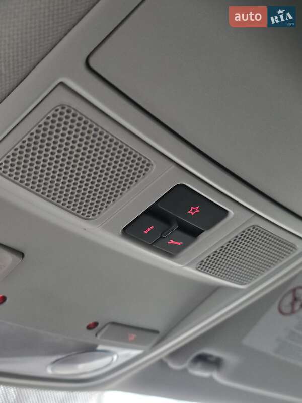 Универсал Volkswagen Passat 2011 в Хмельницком