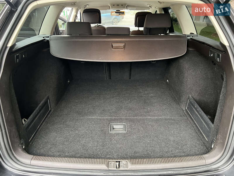 Универсал Volkswagen Passat 2011 в Днепре