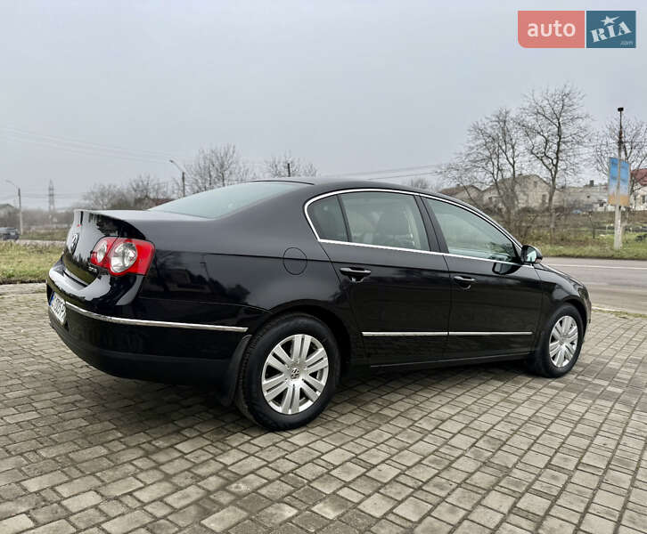 Седан Volkswagen Passat 2009 в Львове